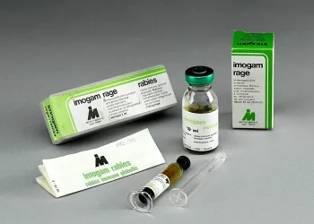 Human rabies immunoglobin vaccine and packaging. Photo by Institut Mérieux. British Science Museum.