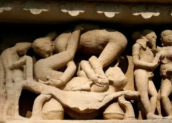 India stonework carving of great age. Photo by Tom Thai. Flickr.