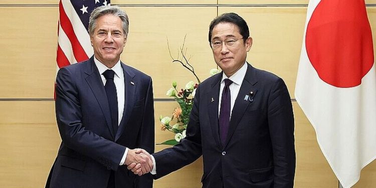 Blinken Kishida state luncheon. Prime Minister Fumio Kishida meets with Secretary of State Tony Blinken. Photo by Government of Japan. Wikimedia.