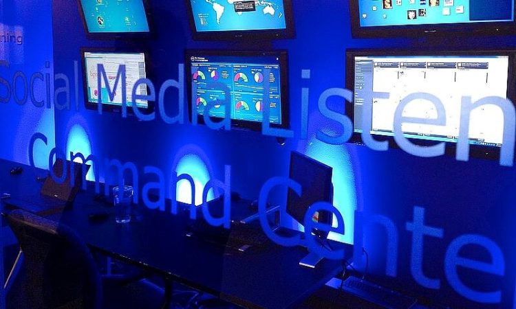 Dell's Social Media Listening and Command Center. Photo by Geoff Livingston. Flickr.