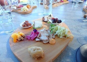 Good quality food in New Zealand. Photo by Mark Whitton. Flickr.