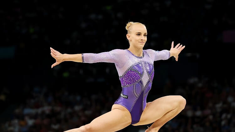 Italian gymnast Alice D'Amato strikes Gold. Photo by Gettty Images. 2024 Paris Olympics.