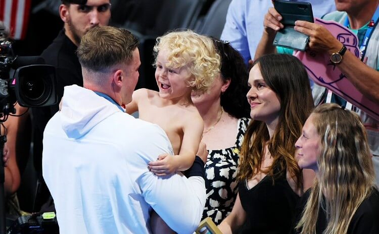 Six-time Olympic medalist Peaty with his family. Photo by Adam Peaty. Twitter.