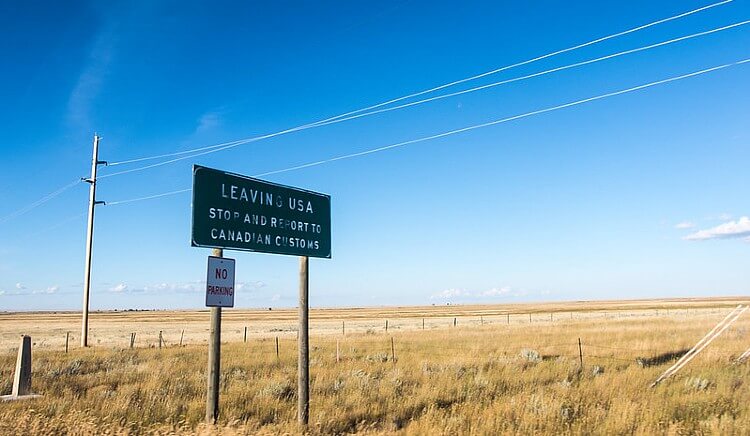 Where is the wall. Crossing from Canada to the USA. Photo by m01229. Flickr.
