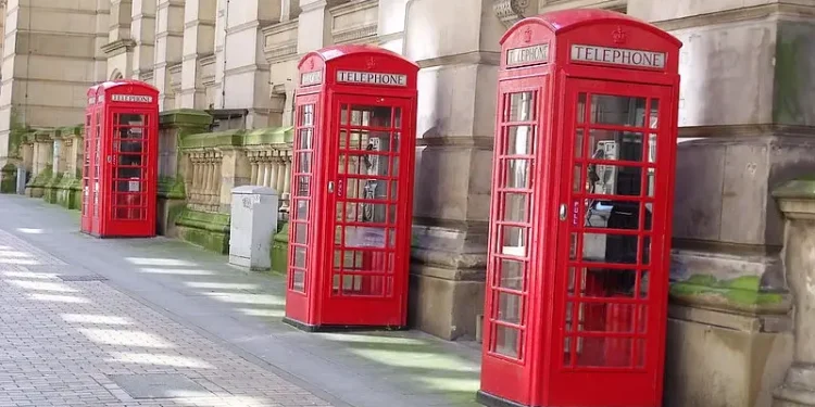 Red phone boxes - Eden Place, Birmingham. Photo by Elliot Brown.