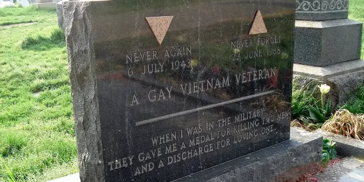 Gay Veteran headstone. Photo by Butchinson.