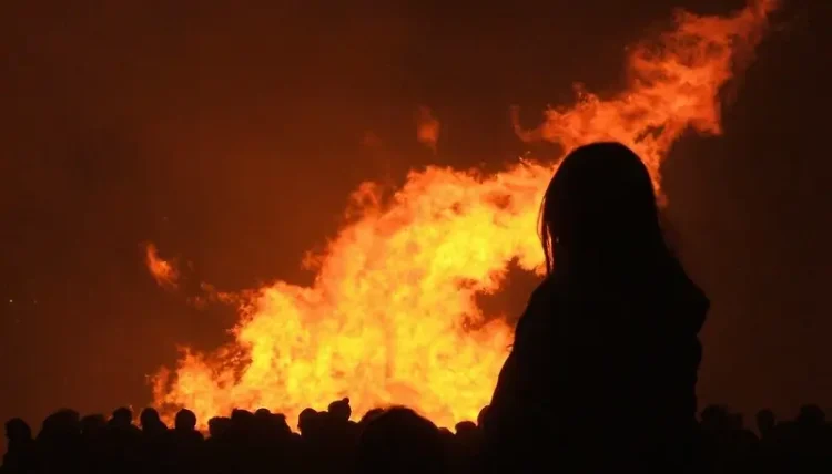 Lewes Bonfire Night - Bonfire Onlooker. Photo by Dominic Alves.