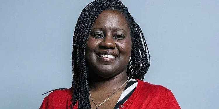 Official portrait of Marsha De Cordova. Photo by Chris McAndrew.
