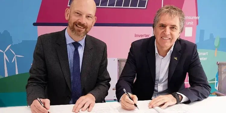 Peter Denton, Chief Executive of Homes England and Steve Rotheram, Mayor of the Liverpool City Region. Photo by Liverpool City Region Combined Authority.