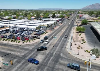Proposed improvements for 1st Avenue from River Road to Grant Road. Photo by City of Tucson.