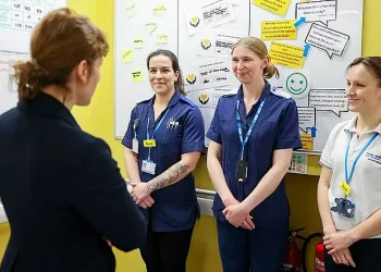 Victoria Atkins visits National Health Service staff at Heatherwood Hospital near Ascot, Berkshire on 7 March 2024. Photo by UK Government.