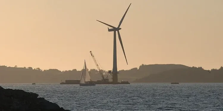 Hywind, Norway. The worlds first fully floating wind turbine. Photo by L. C. Nøttaasen.