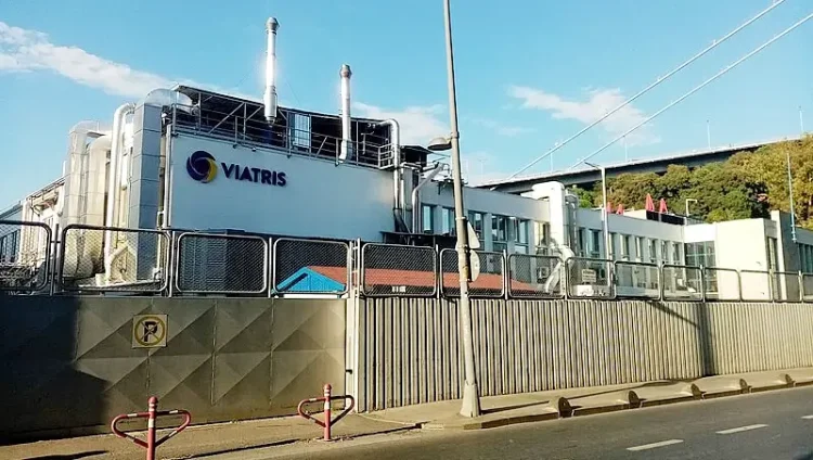 Viatris Pharmaceutical Plant in Istanbul, Ortaköy. Photo by Harald the Bard.