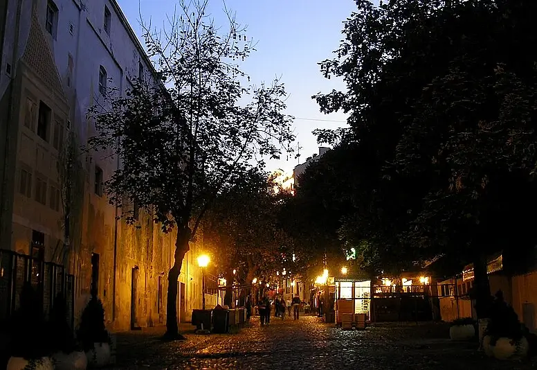 Beograd - Skadarlija Street in Evening. Photo by Михајло Анђелковић.