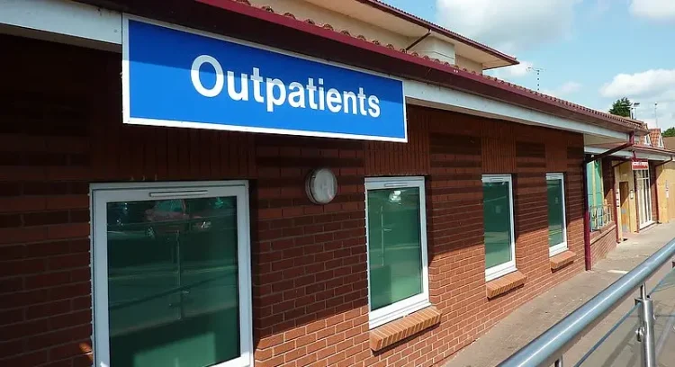 Outpatients Unit, Warwick Hospital. Photo by Lydia Shiningbrightly.