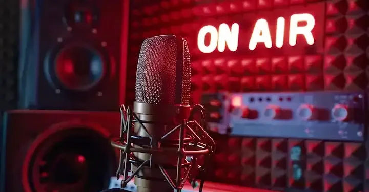Radio 2 studio. Photo by Department for Culture, Media and Sport.