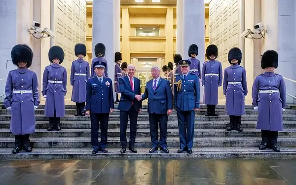 Defence Secretary meets Japanese counterpart. Photo by the Ministry of Defence.