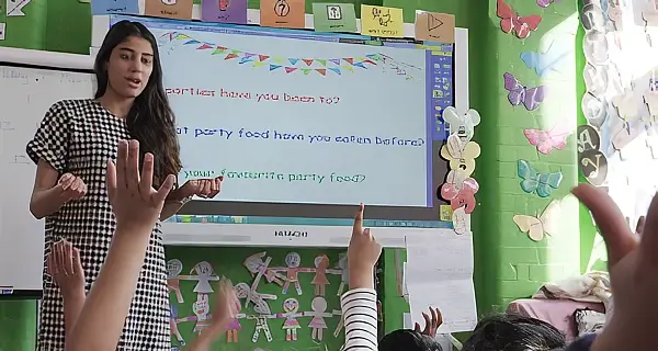 Kensington Primary School with a teacher asking spelling questions. Photo by Department for Education.