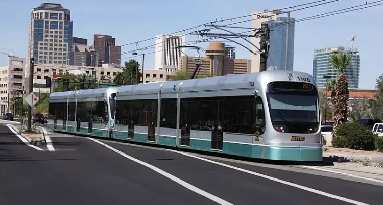 Phoenix BRT Express Exterior. Photo by Kinkisharyo.