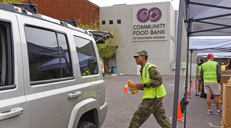 Food distribution in Tucson Arizona. Photo by The National Guard.