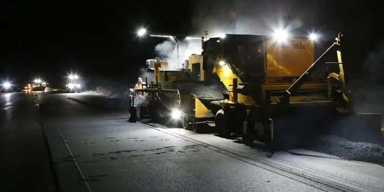 Making it smooth. Photo by the OregonDOT.