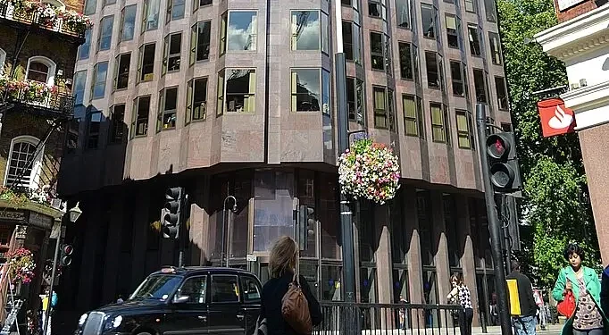 Windsor House, London. Photo by Minky69.