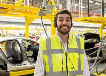 Jaguar MENA Factory in the UK. Photo by Jaguar Mena.