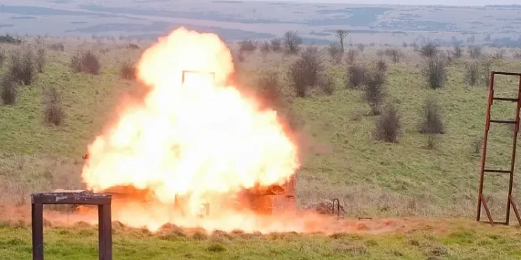 Explosives Ordinance Disposal and training. Photo by the Dstl.