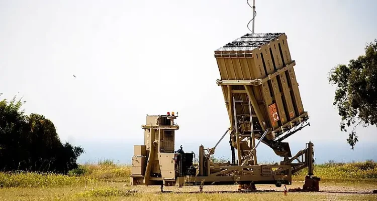 Iron Dome Battery Deployed Near Ashkelon. Photo by Israel Defense Forces.