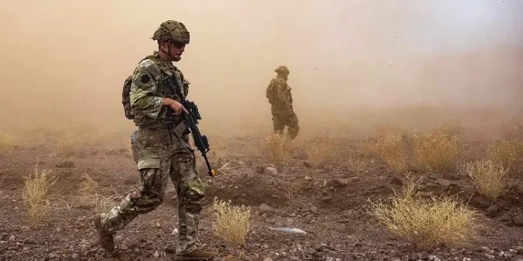 Soldiers patrol the range during Exercise Bull Shark 25-2 at Arta Range, Djibouti, May 6, 2025. Photo by Air Force J. Bartosek.