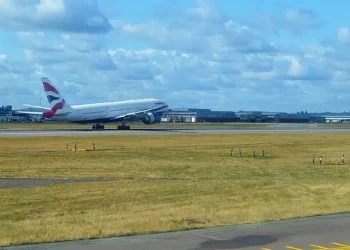Heathrow Airport - British Airways plane taking off. Photo by N Chadwick.