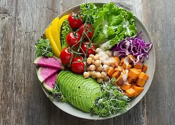 Plate of Fresh vegetables. Photo by Anna Pelzer.