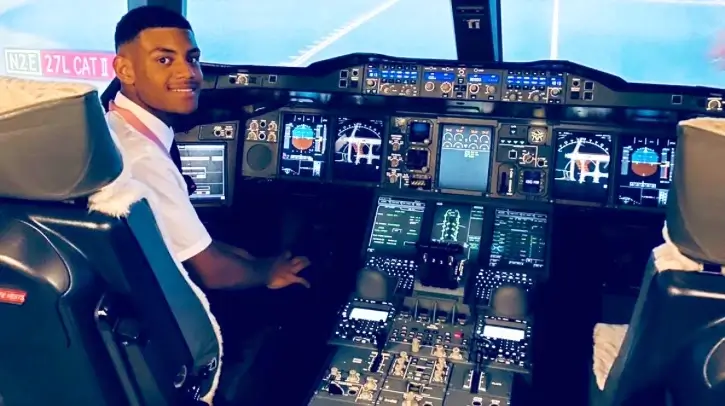 Reach for the Sky Challenge Fund boosts aviation career opportunities. Photo by the DOT.