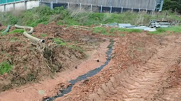 Slurry escaped from the store and polluted a nearby stream. Photo by the Environment Agency.