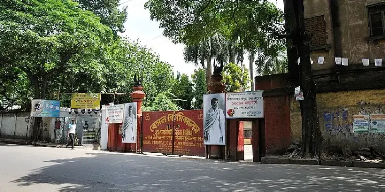 Bengal Chemicals and Pharmaceuticals Limited - Kolkata. Photo by Biswarup Ganguly.