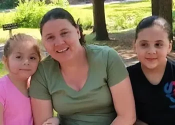 A deadly crash in New Jersey that killed a mother and her 11-year-old daughter. Photo by the Department of Homeland Security.