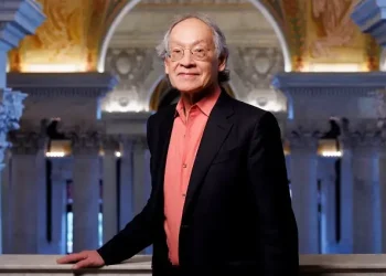 Arthur Sze the Nation's 25th U.S. Poet Laureate. Photo by the Library of Congress.