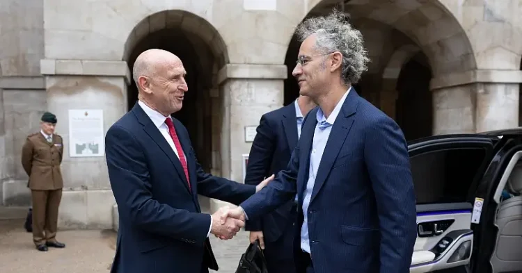 Defence Secretary John Healey meeting Palantir CEO Alex Karp. Photo by the MoD.