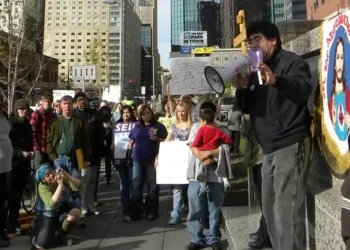 Minneapolis protest against Arizona immigrant law SB 1070. Photo by Fibonacci Blue.