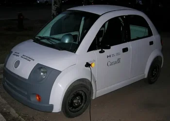 Canadian Electric car. Photo by Dano.
