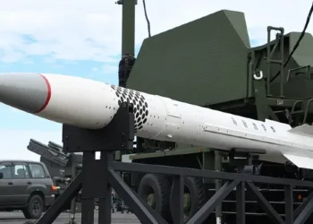 JASDF MIM-104 Patriot PAC-3 Missile at the Hamamatsu Air Base. Photo by Hunini.
