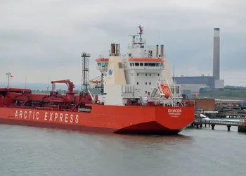 Russian oil products tanker Enisey alongside the marine terminal at Fawley. Photo by David Martin.