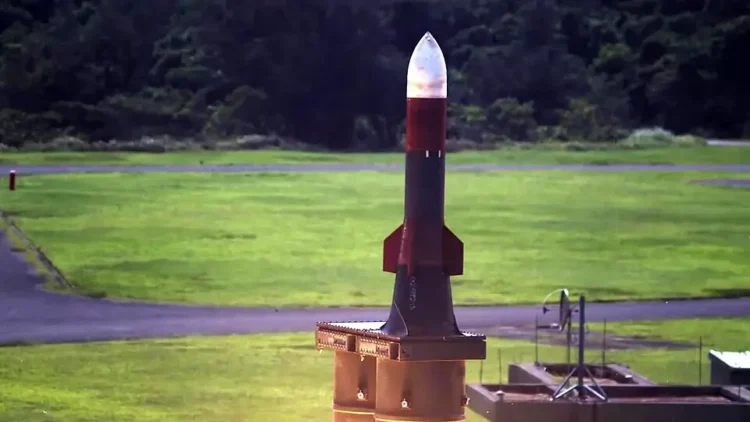 TK-4 ABM launch closeup. Photo by 國家中山科學研究院.